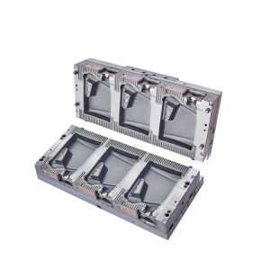 Alternative view of Khuôn thổi chai dầu nhớt nhựa HDPE