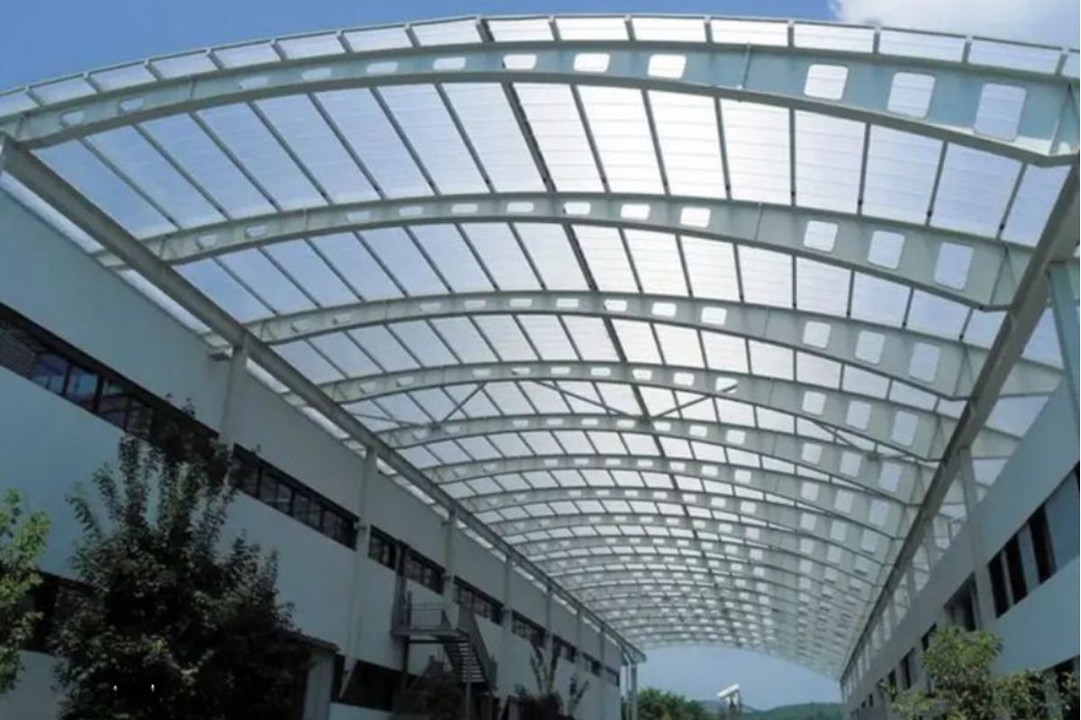 Ứng dụng nhựa trong đời sống hiện đại – Giải pháp công nghệ bền vững Ứng dụng nhựa trong xây dựng và kiến trúc