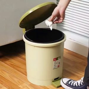 Thùng Rác Đạp Tròn Nhựa Có Xô Bên Trong
