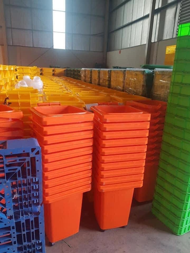 Thùng rác nhựa HDPE – Sản xuất thùng rác theo yêu cầu số lượng lớn