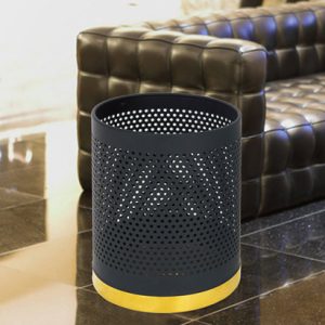 Thùng rác sơn đen đế inox mạ vàng Ø22 Plasticsaigon - anh san pham