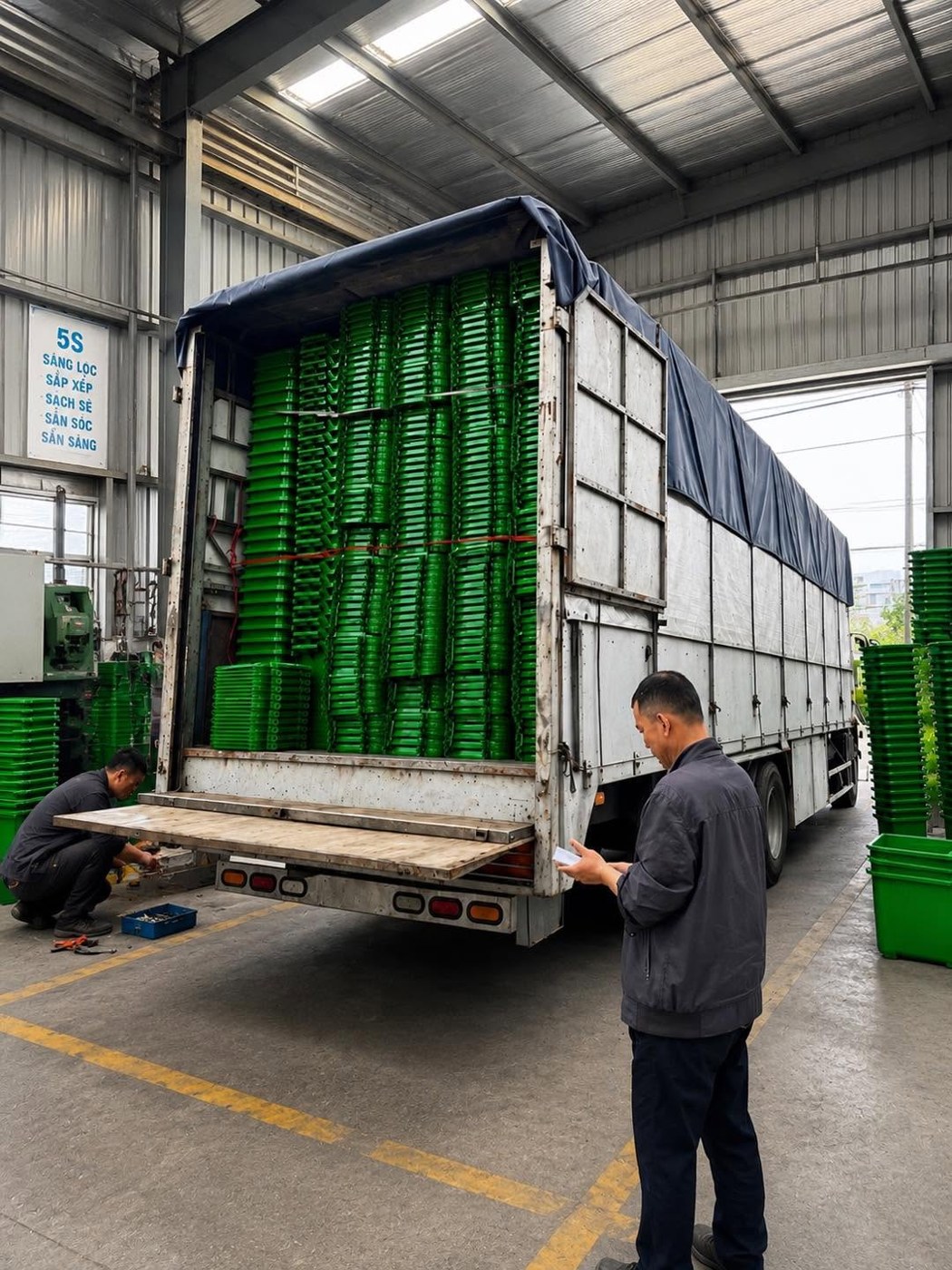 Bộ Thùng Rác Phân Loại 3 Ngăn Chuẩn Luật 2026: Chọn Loại Nào Đúng? thùng rác phân loại 3 ngăn Plastic Sài Gòn