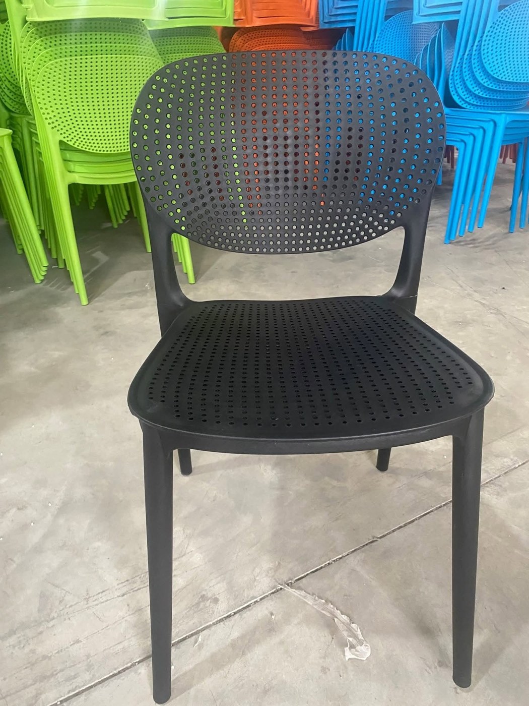 Ghế Nhựa Đúc Nguyên Sinh Chịu Lực: Loại Bền Cho Quán & Sự Kiện ghế nhựa đúc nguyên sinh chịu lực bền chắc cho quán và sự kiện